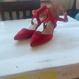 Chic Red Strappy Heels